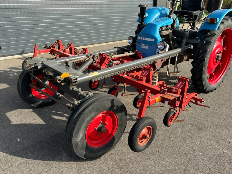 Farm tractor Eicher GT40