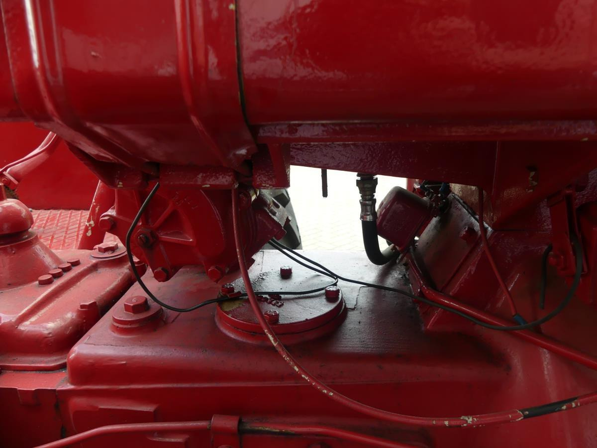 Farm tractor Fahr D45L