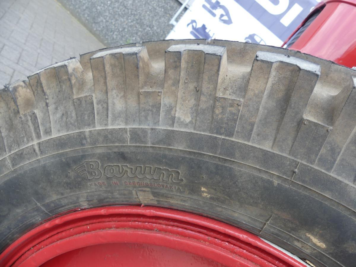 Farm tractor Fahr D45L