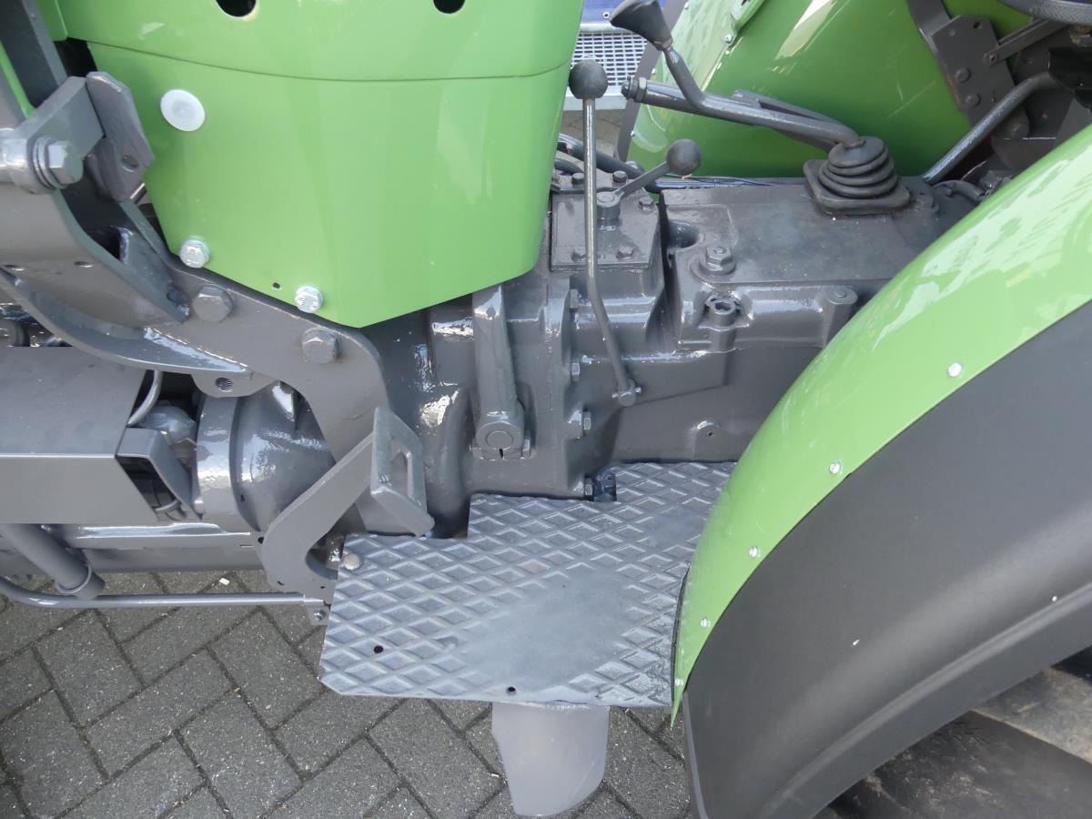 Farm tractor Fendt 203V