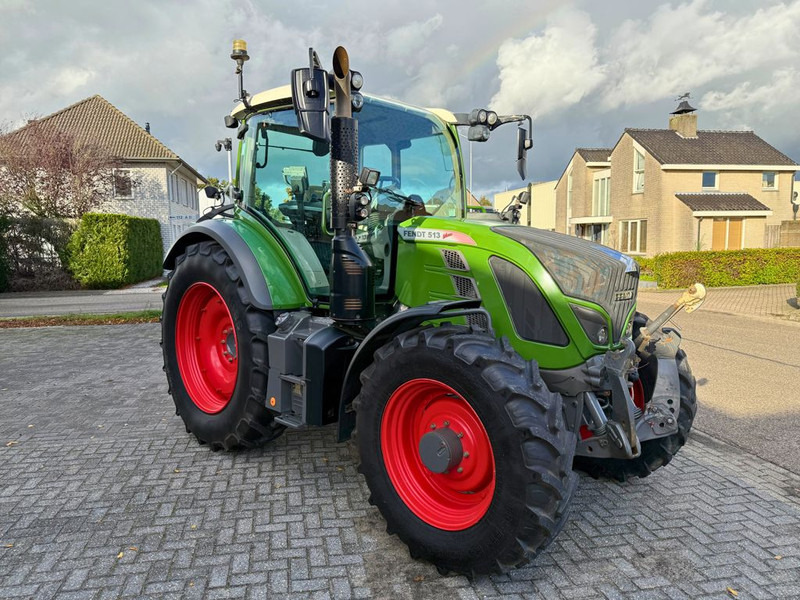 Farm tractor Fendt 513 Vario Power