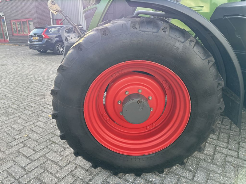 Farm tractor Fendt 513 Vario Power