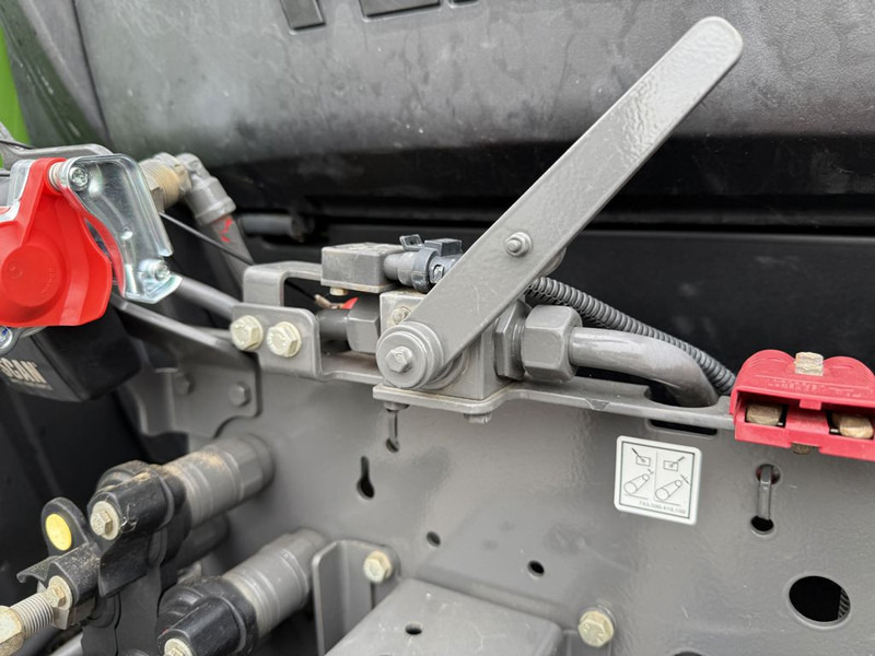 Farm tractor Fendt 513 Vario Power