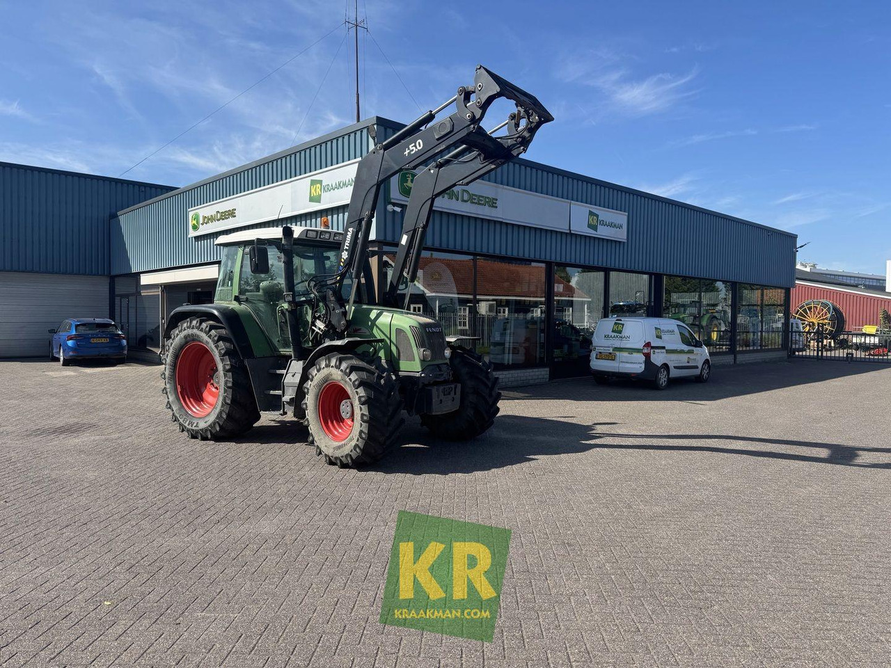 Farm tractor Fendt 716 Vario