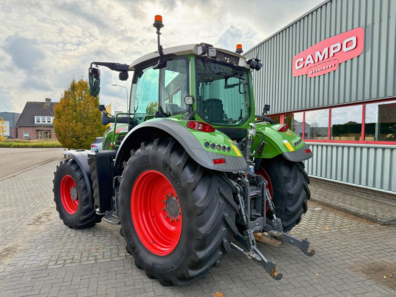 Farm tractor Fendt 720 S4 Vario Profi Plus