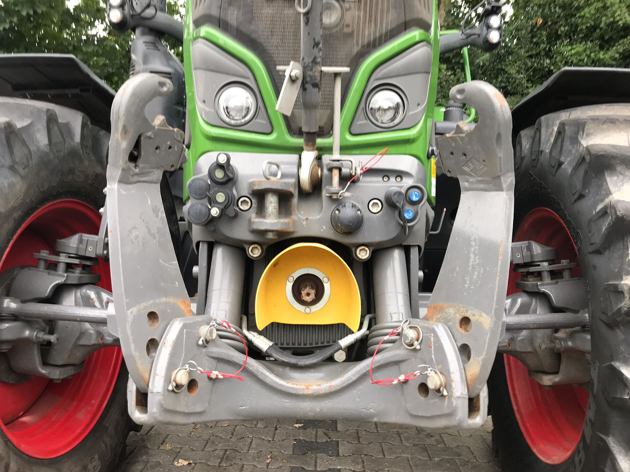 Farm tractor Fendt 720 Vario S4 PowerPlus