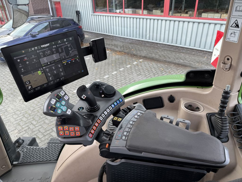 Farm tractor Fendt 722 Vario Gen6 Power +