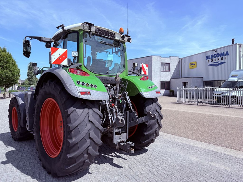 Farm tractor Fendt 722 Vario Power +