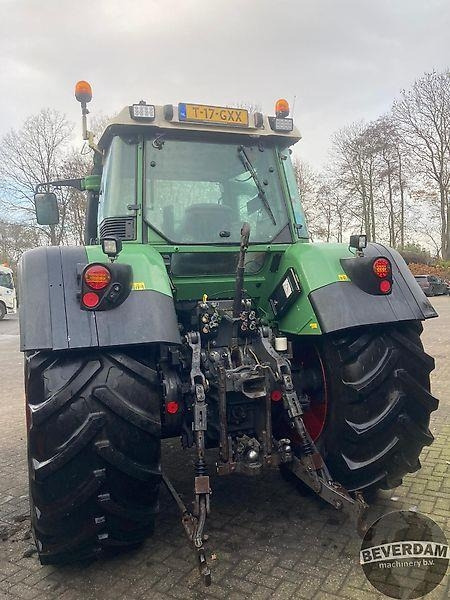Farm tractor Fendt 820 Vario TMS
