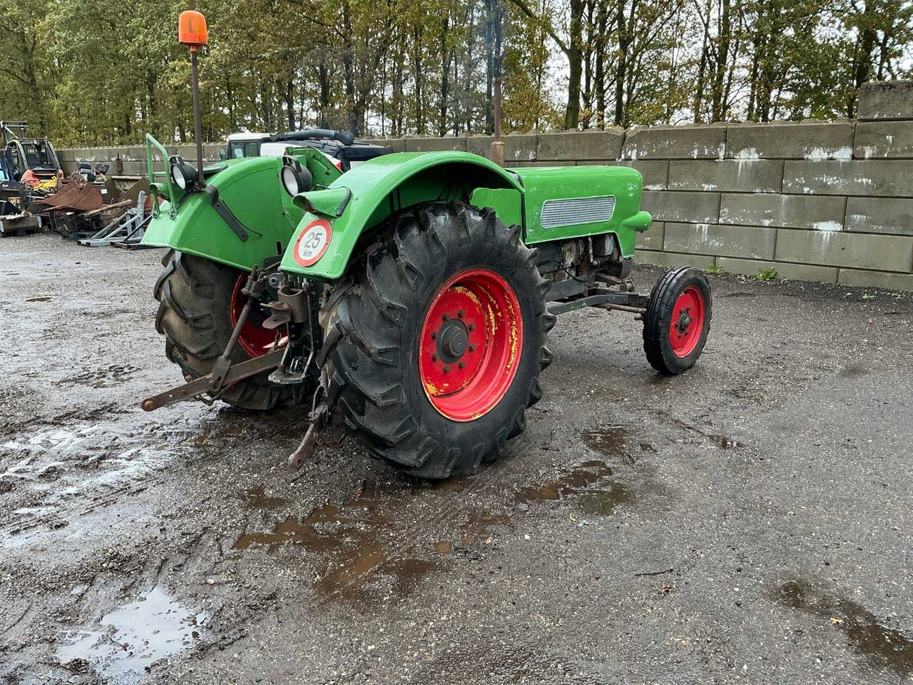 Farm tractor Fendt 86304 Dieselross