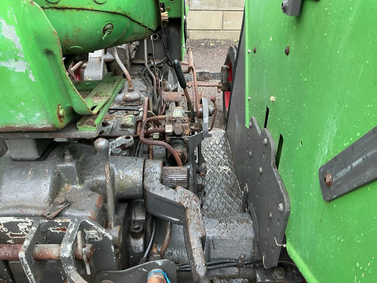 Farm tractor Fendt 86304 Dieselross