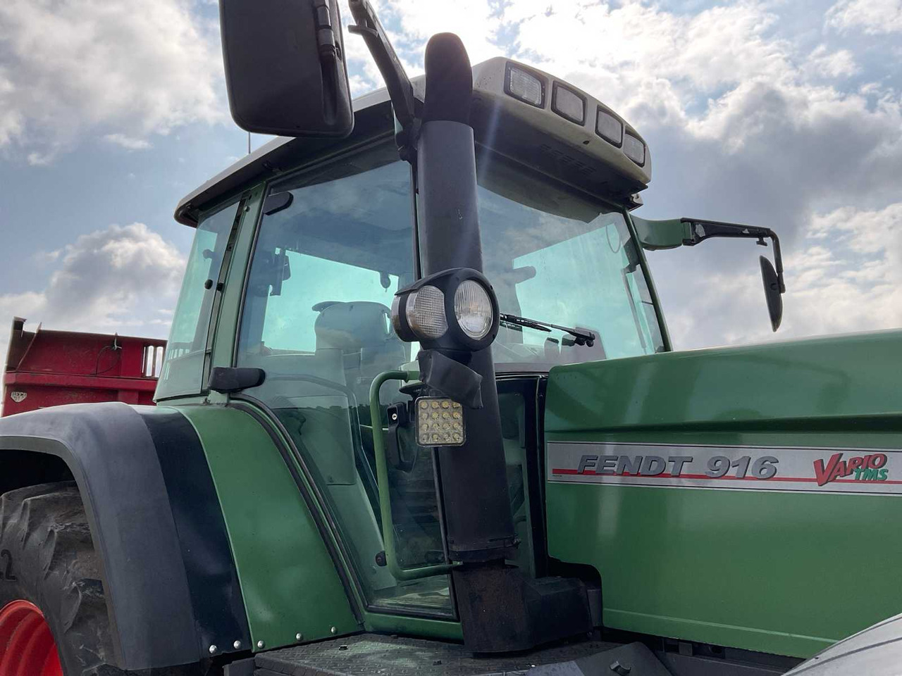 Farm tractor Fendt 916 Vario TMS