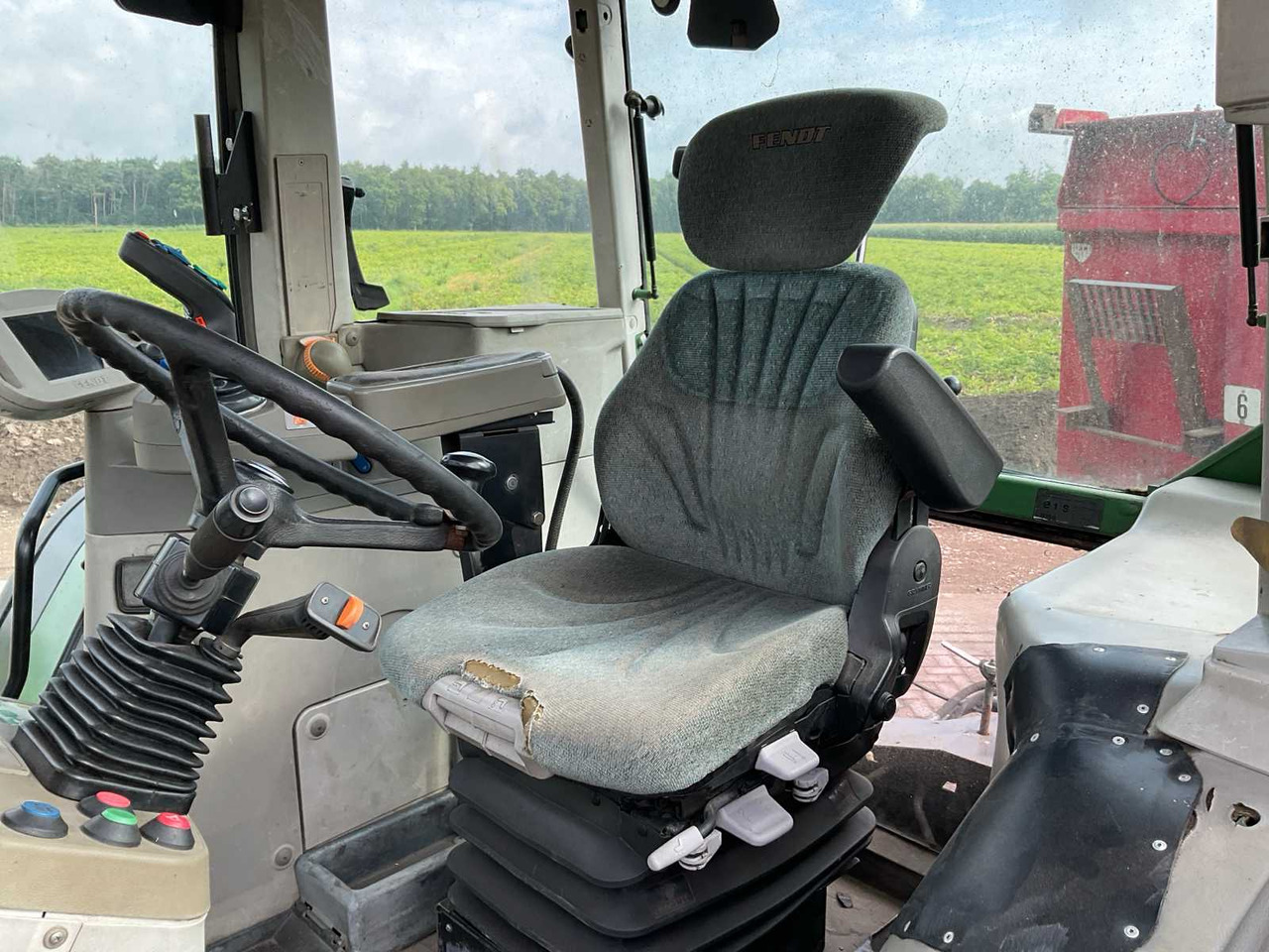 Farm tractor Fendt 916 Vario TMS