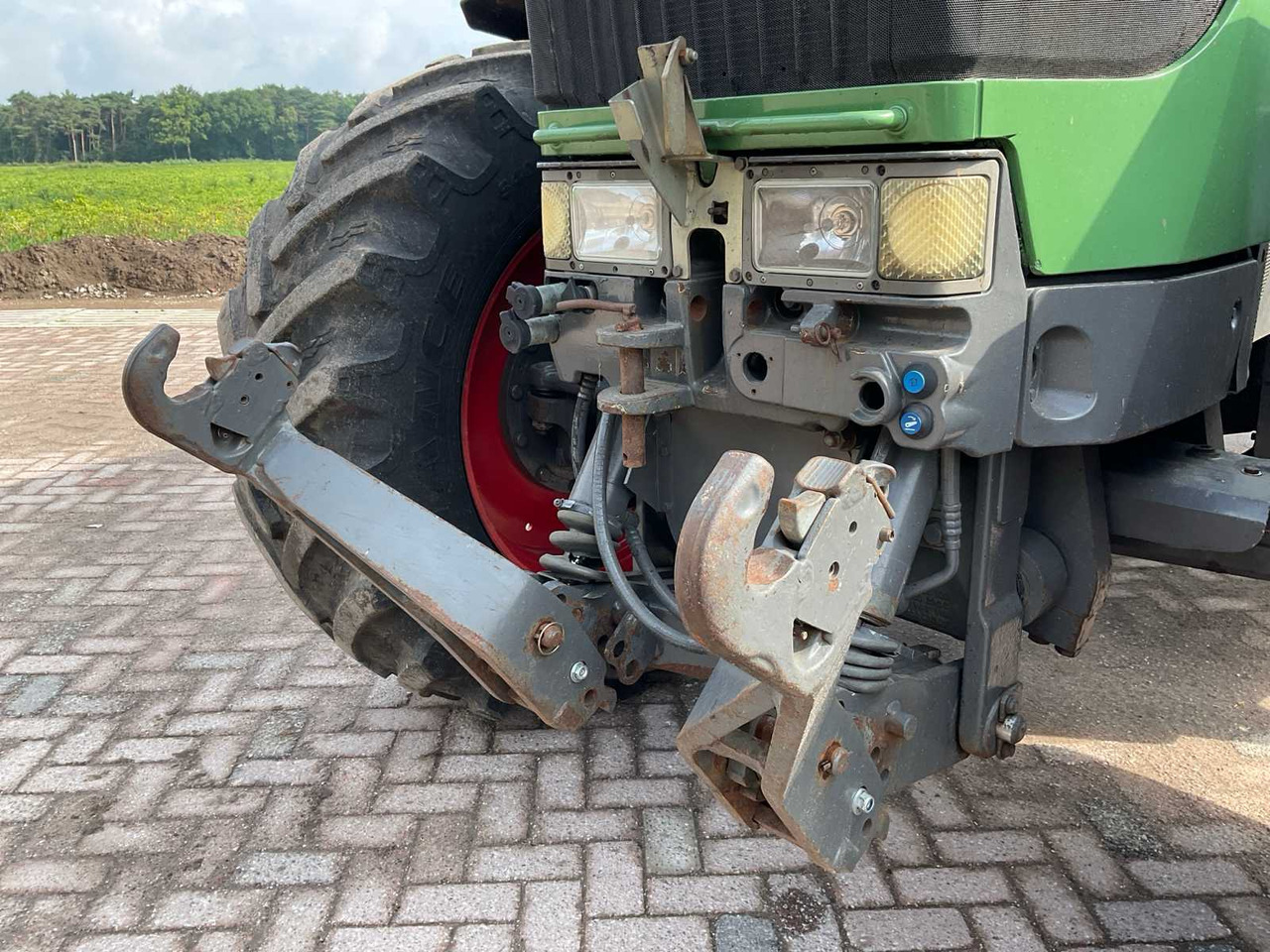 Farm tractor Fendt 916 Vario TMS