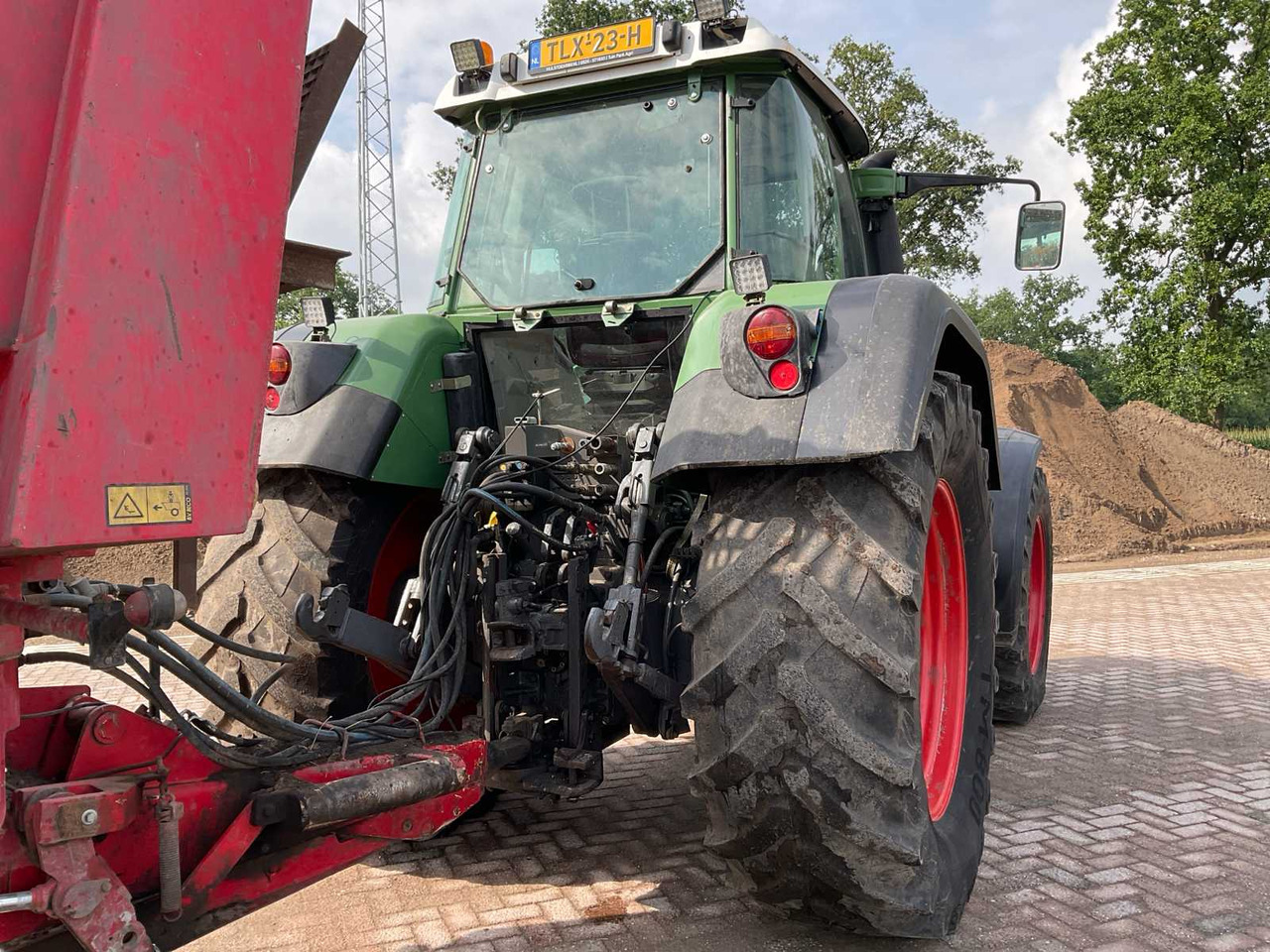 Farm tractor Fendt 916 Vario TMS