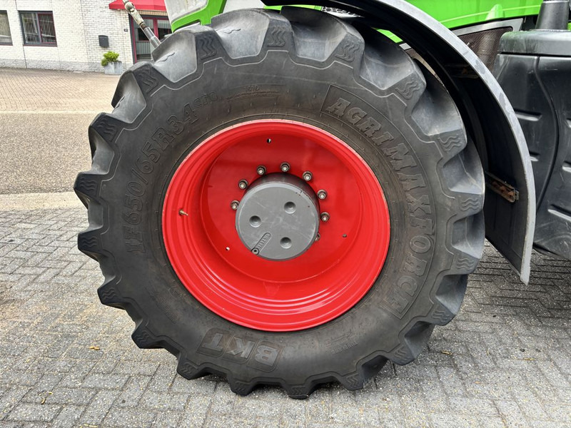 Farm tractor Fendt 939 Vario ProfiPlus