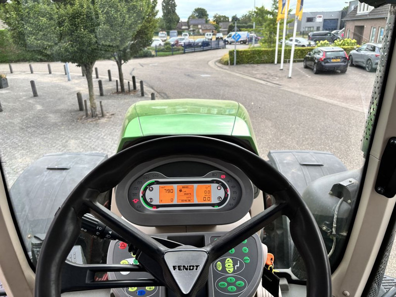 Farm tractor Fendt 939 Vario ProfiPlus