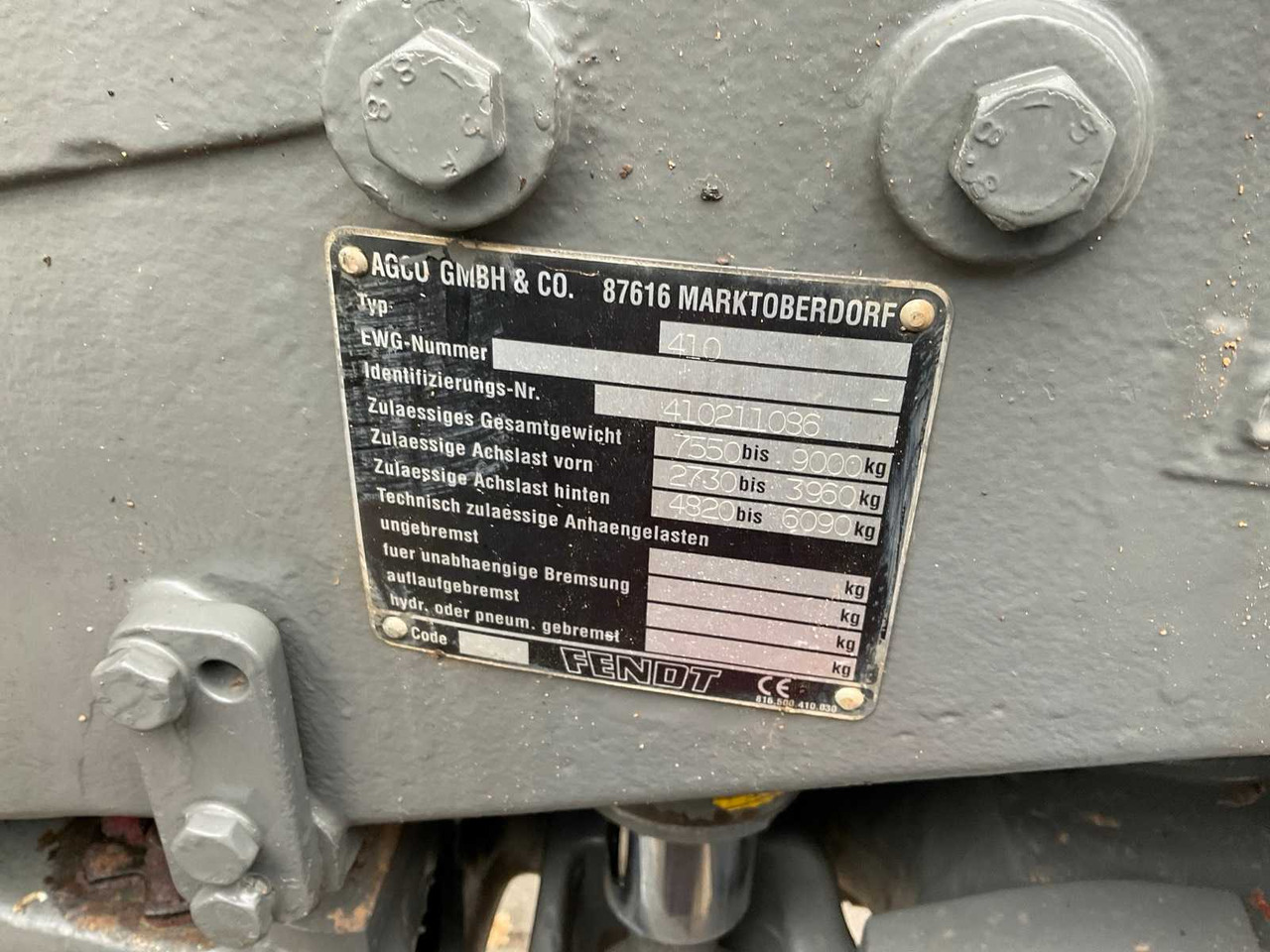 Farm tractor Fendt Farmer 410 Vario