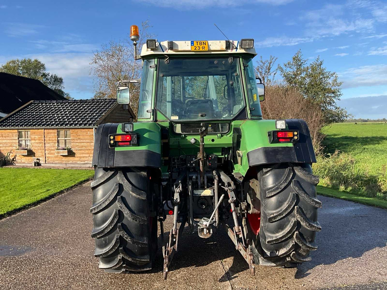 Farm tractor Fendt Favorit 512C Turboshift