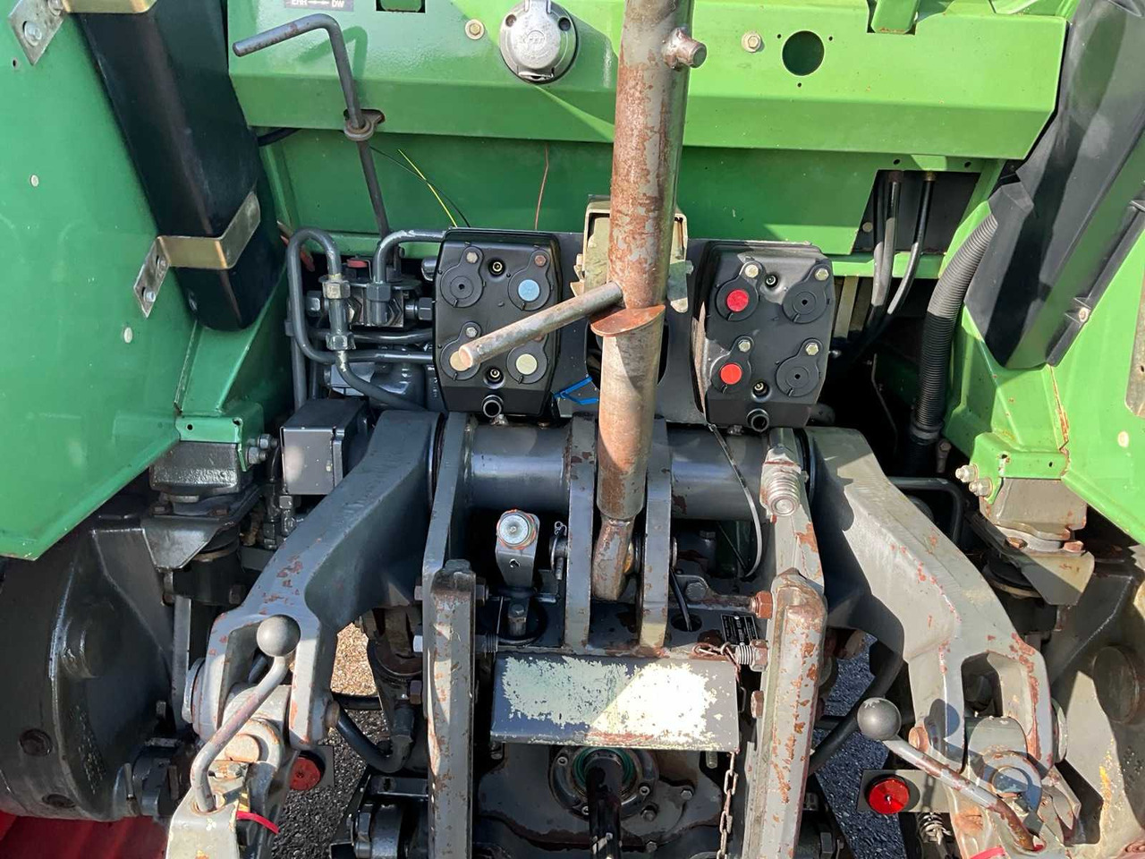 Farm tractor Fendt Favorit 512C Turboshift