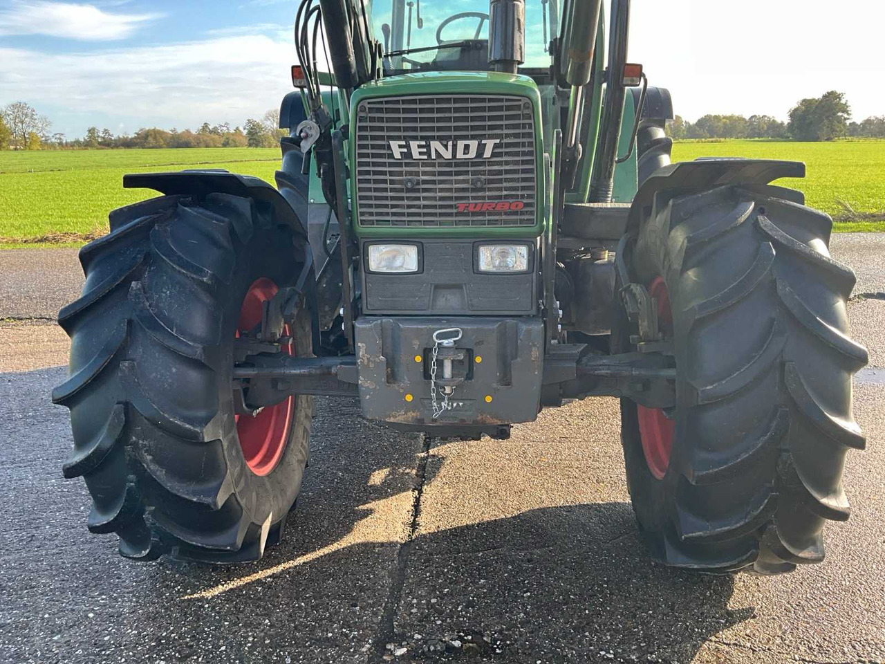 Farm tractor Fendt Favorit 512C Turboshift