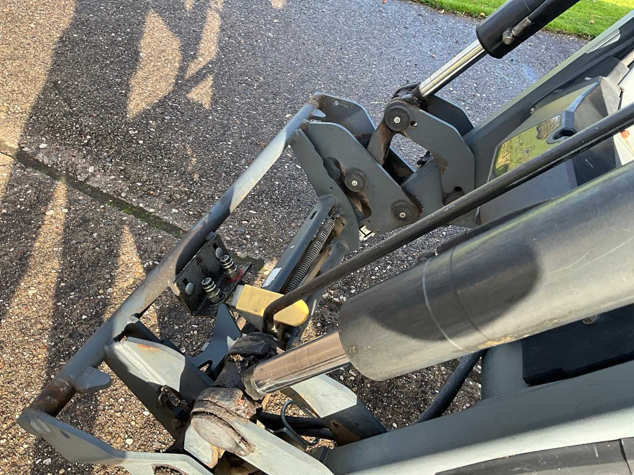 Farm tractor Fendt Favorit 512C Turboshift