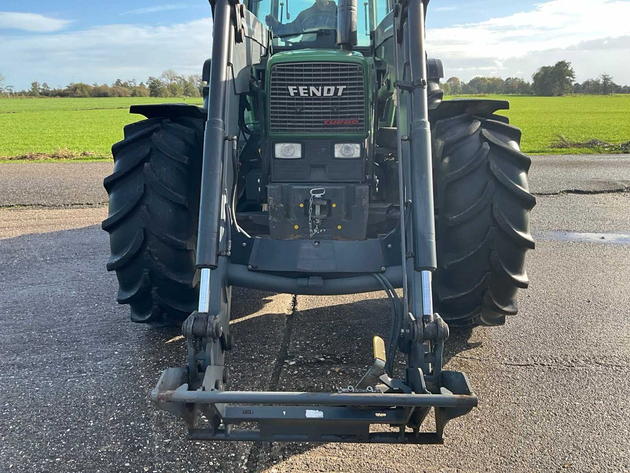 Farm tractor Fendt Favorit 512C Turboshift