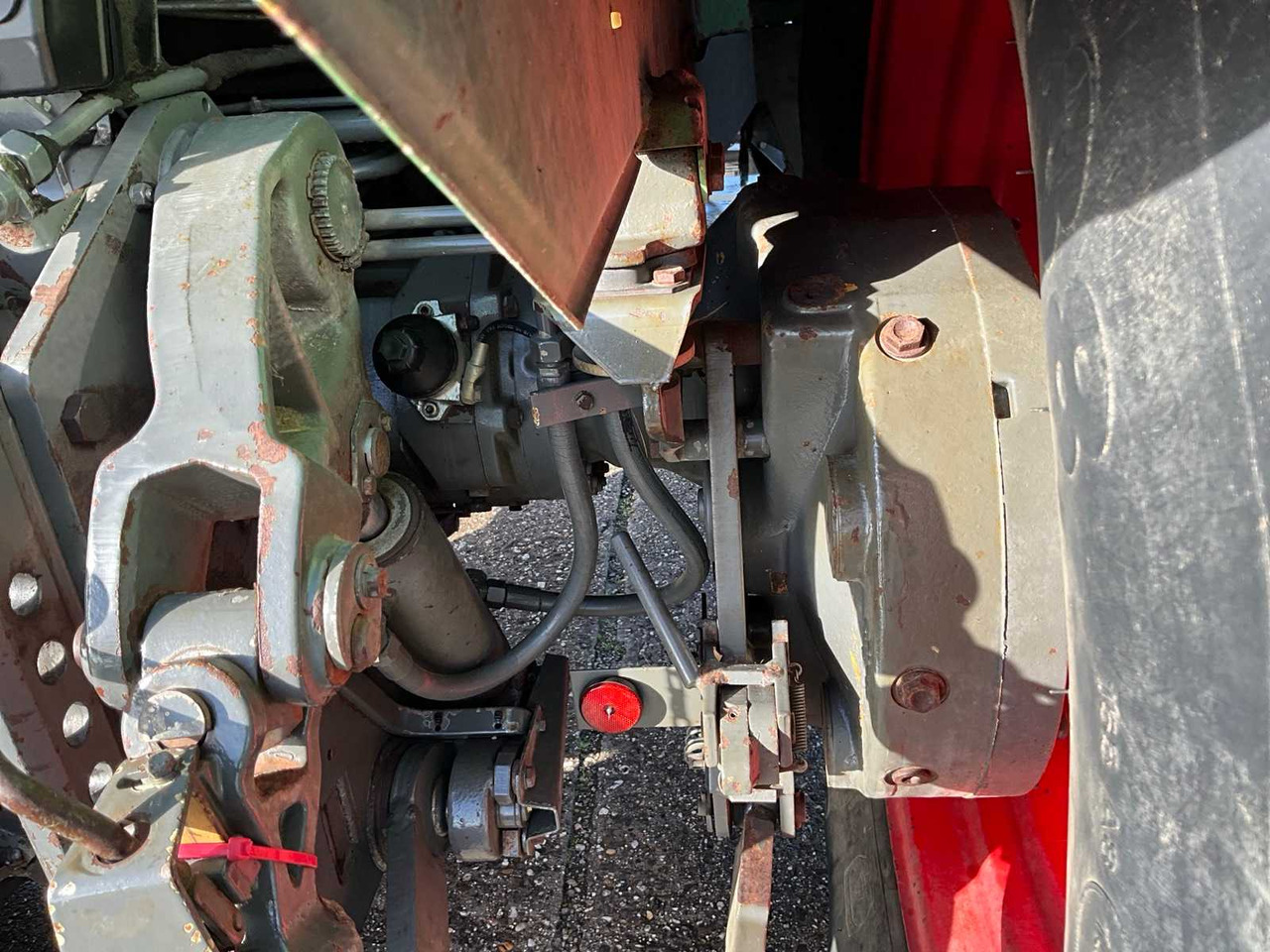 Farm tractor Fendt Favorit 512C Turboshift