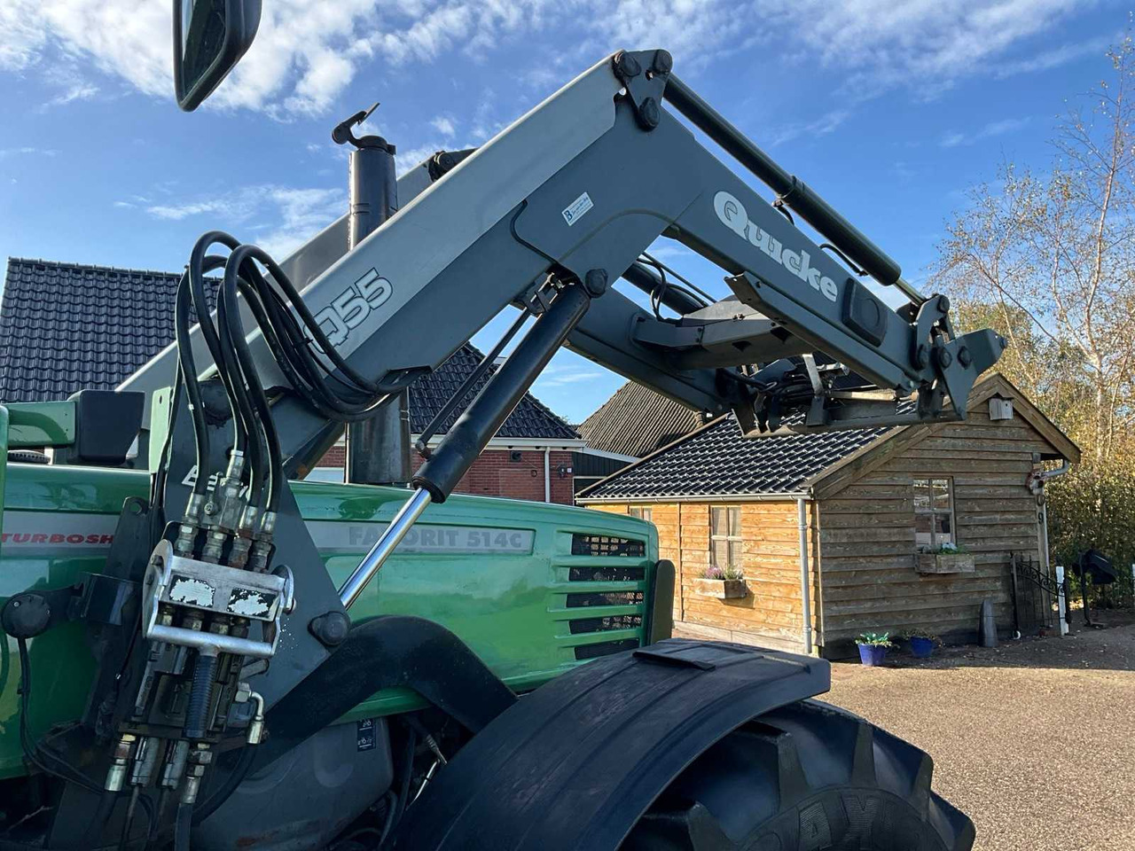 Farm tractor Fendt Favorit 512C Turboshift