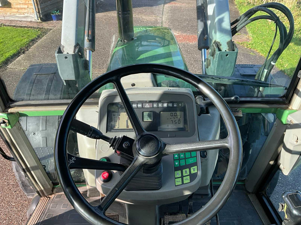 Farm tractor Fendt Favorit 512C Turboshift