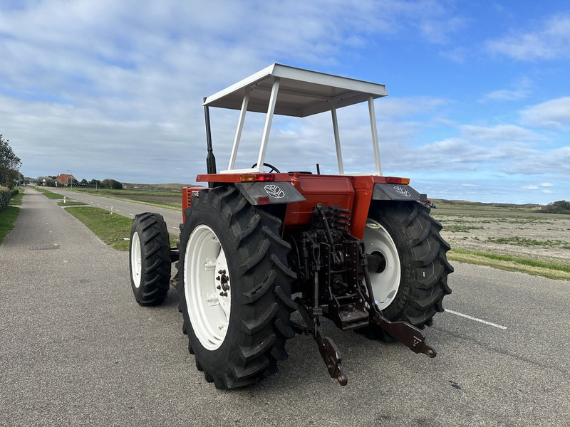Farm tractor Fiat 100-90 DT
