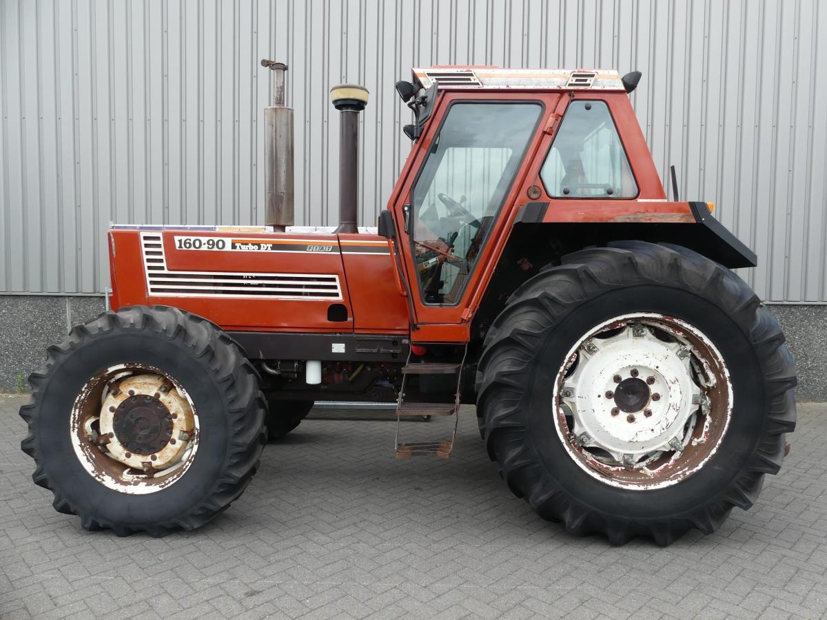 Farm tractor Fiat 160-90 DT