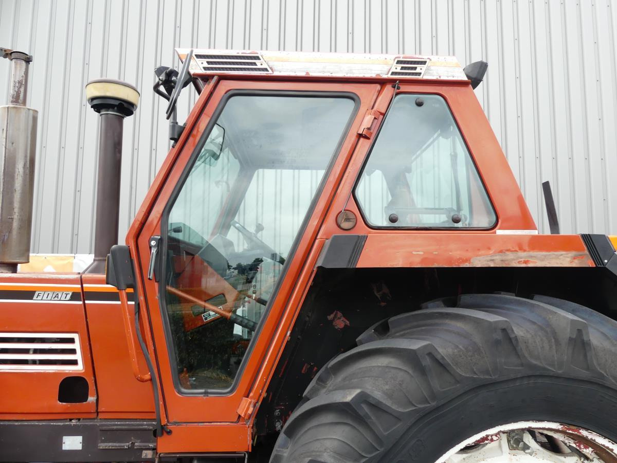 Farm tractor Fiat 160-90 DT