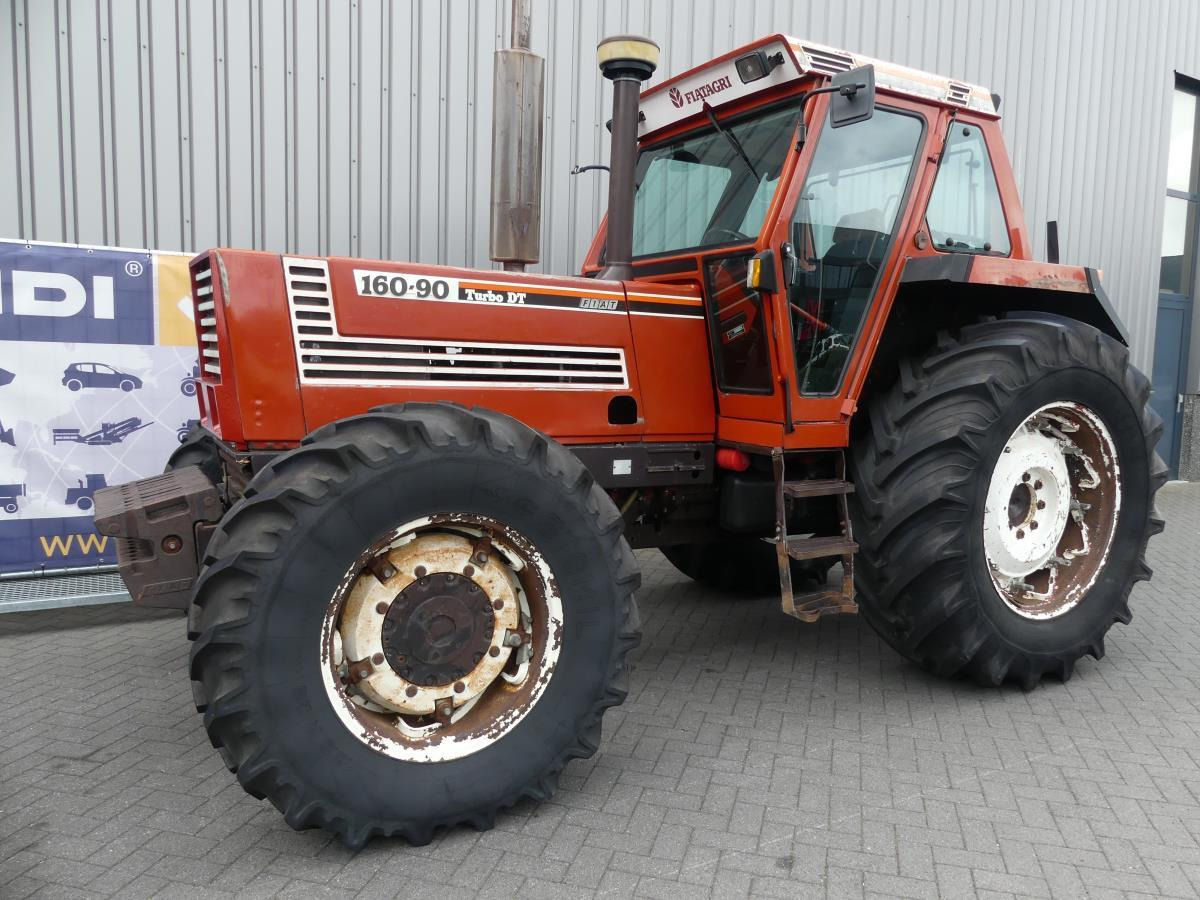 Farm tractor Fiat 160-90 DT