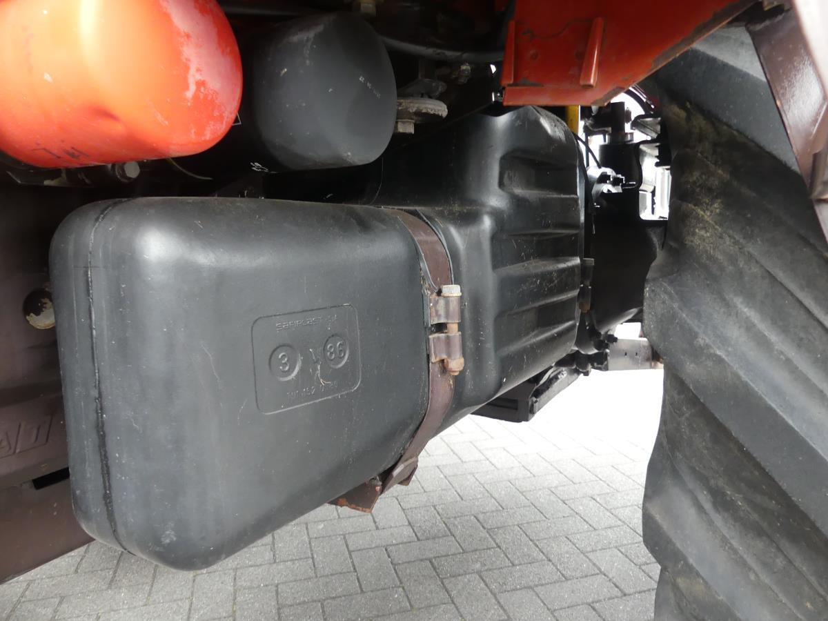 Farm tractor Fiat 160-90 DT