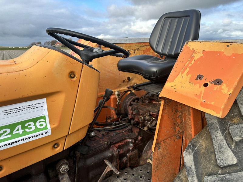 Farm tractor Fiat 640
