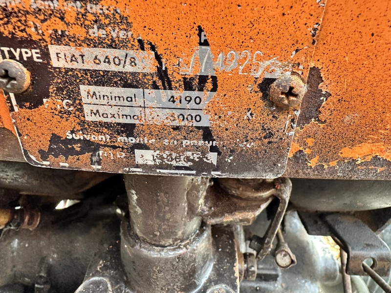 Farm tractor Fiat 640