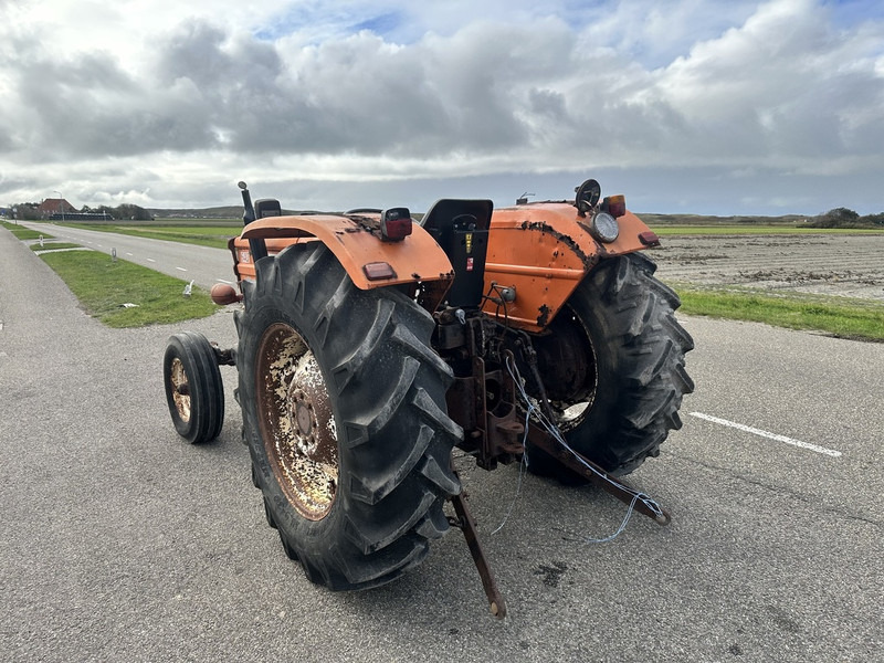 Farm tractor Fiat 640