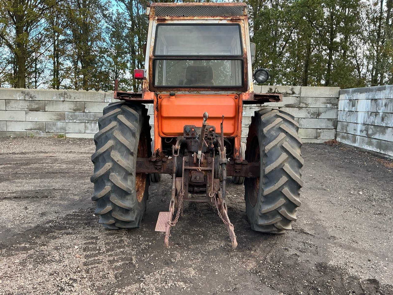 Farm tractor Fiat 780/8