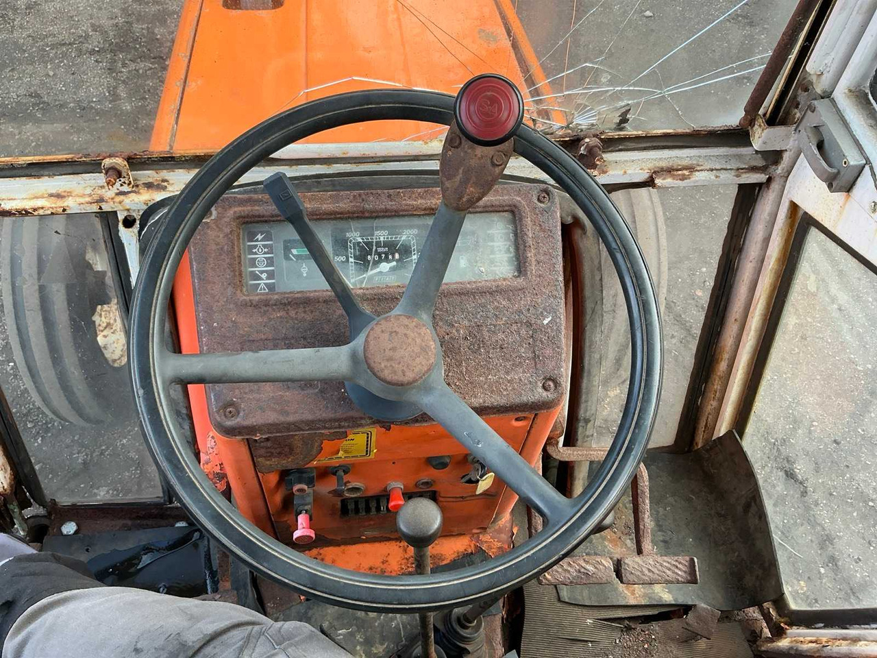 Farm tractor Fiat 780/8