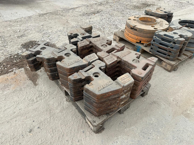 Farm tractor Fiat Gewichten Front weights / Wheel weights