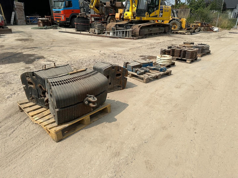 Farm tractor Fiat Gewichten Front weights / Wheel weights