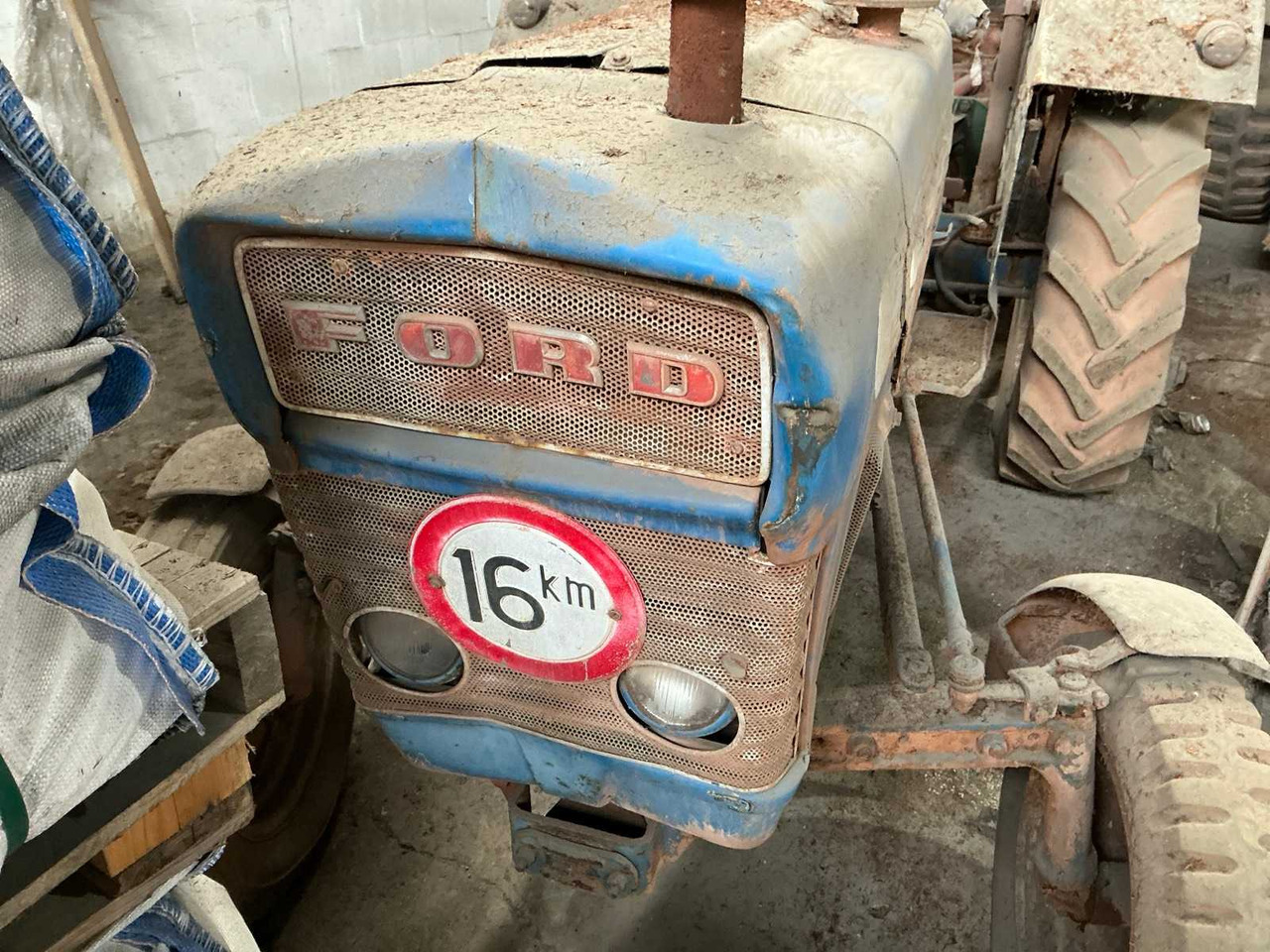 Farm tractor Ford 3000