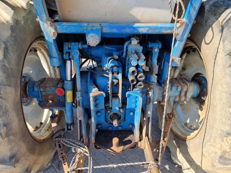 Farm tractor Ford 5610