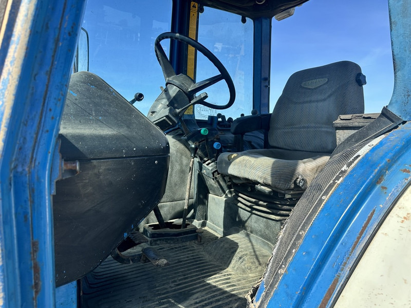 Farm tractor Ford 6610