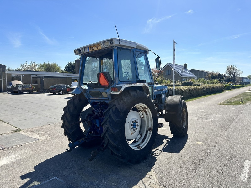 Farm tractor Ford 6610