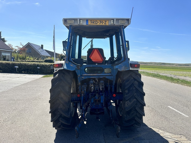 Farm tractor Ford 6610