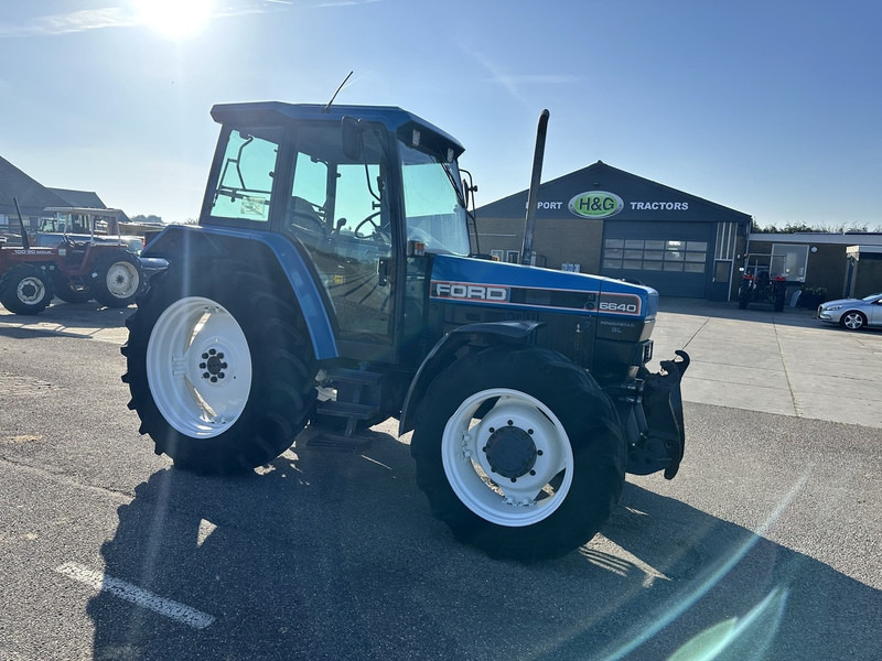 Farm tractor Ford 6640 SL