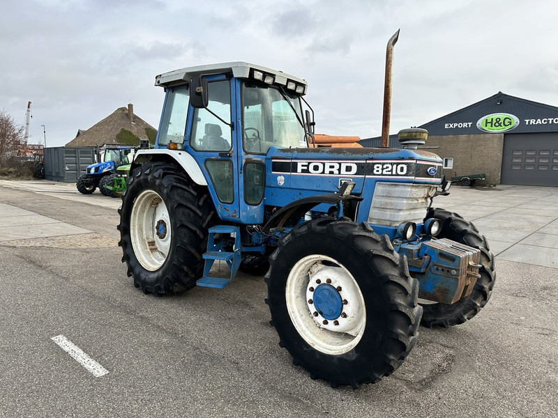 Farm tractor Ford 8210