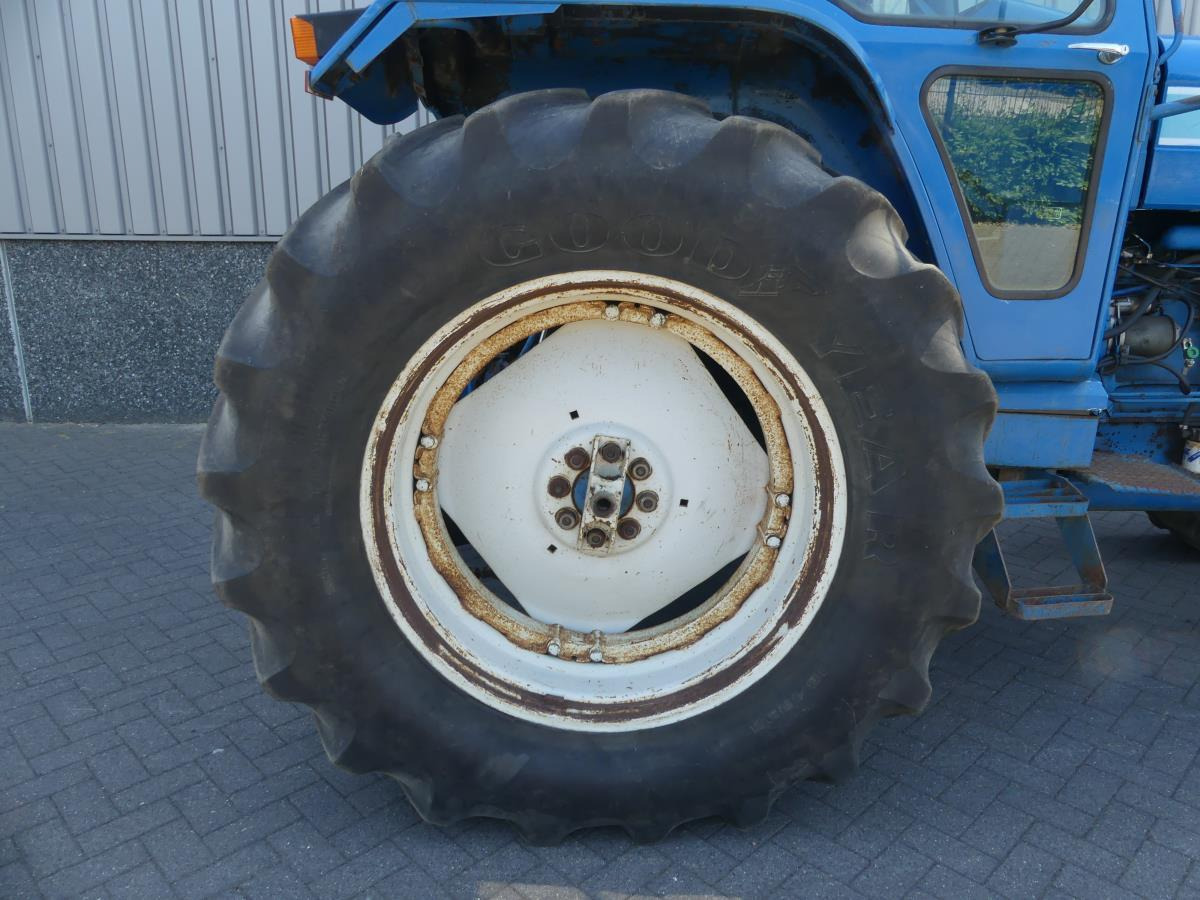 Farm tractor Ford 8210